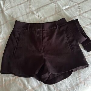 Aritzia Wilfred black shorts